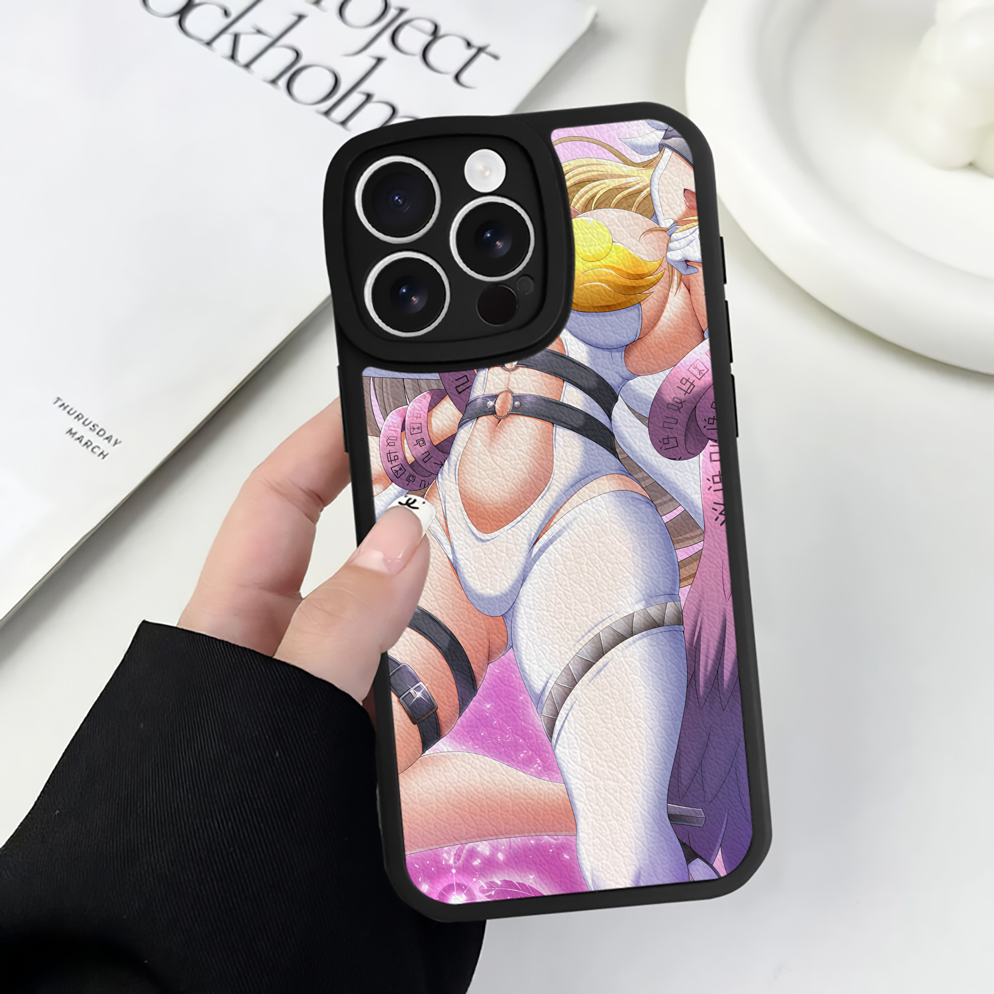 （画像用） Digimon デジタルモンスター/デジモン 【iPhone 16シリーズ対応】シリコンスマホケース（レザー調） 材質：シリコン